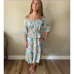 1970s Deadstock Vintage Floral Cowgirl 2pc Off the Shoulder Top & Skirt Outfit 9